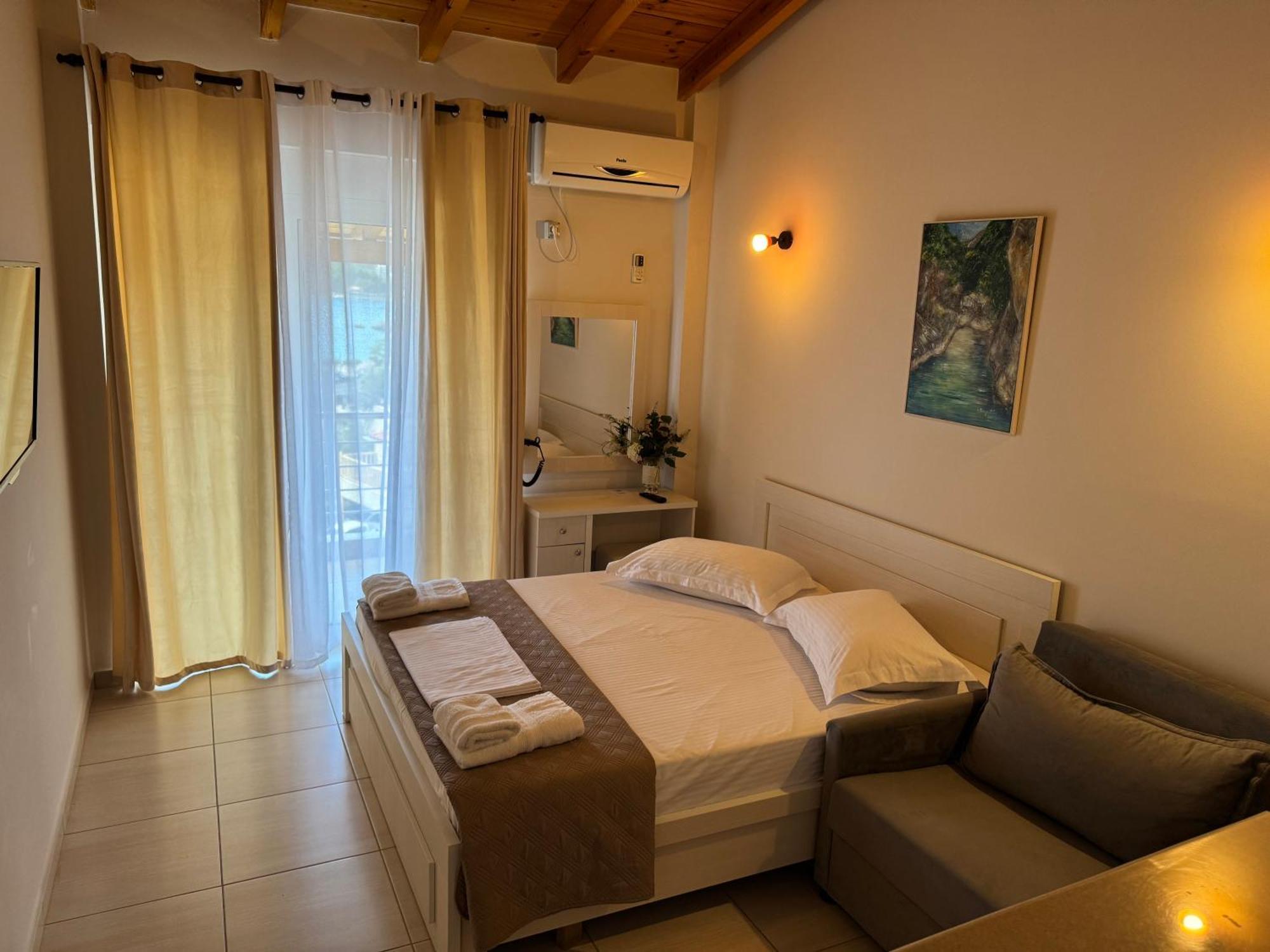 George Hotel Rooms&Suites ฮีมาเรอ ภายนอก รูปภาพ